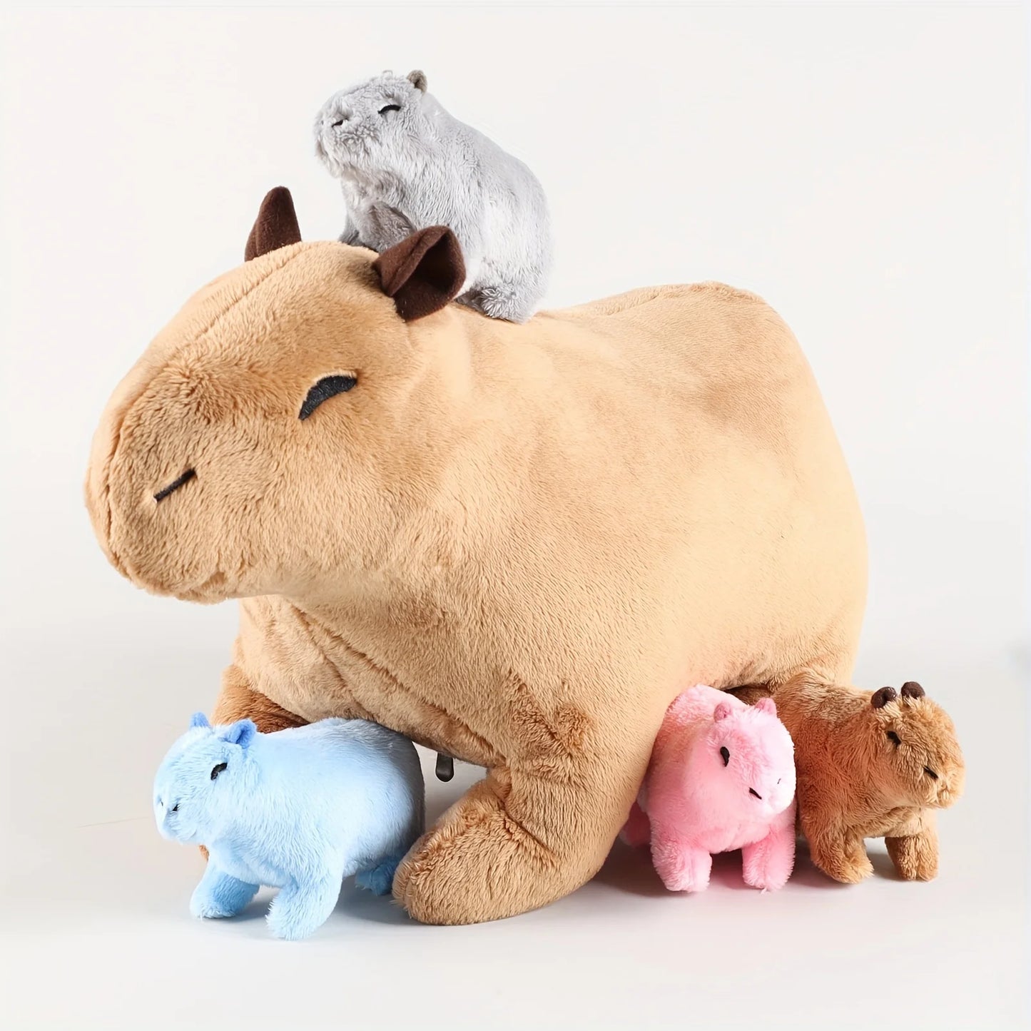 Kawaii Capybara Plush – Mommy Capybara with 4 Baby Plush Toys Inside
