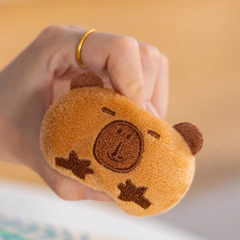 Capybara Snack Bag Plush Toy – Cute Soft Stuffed Animal Doll (19cm)