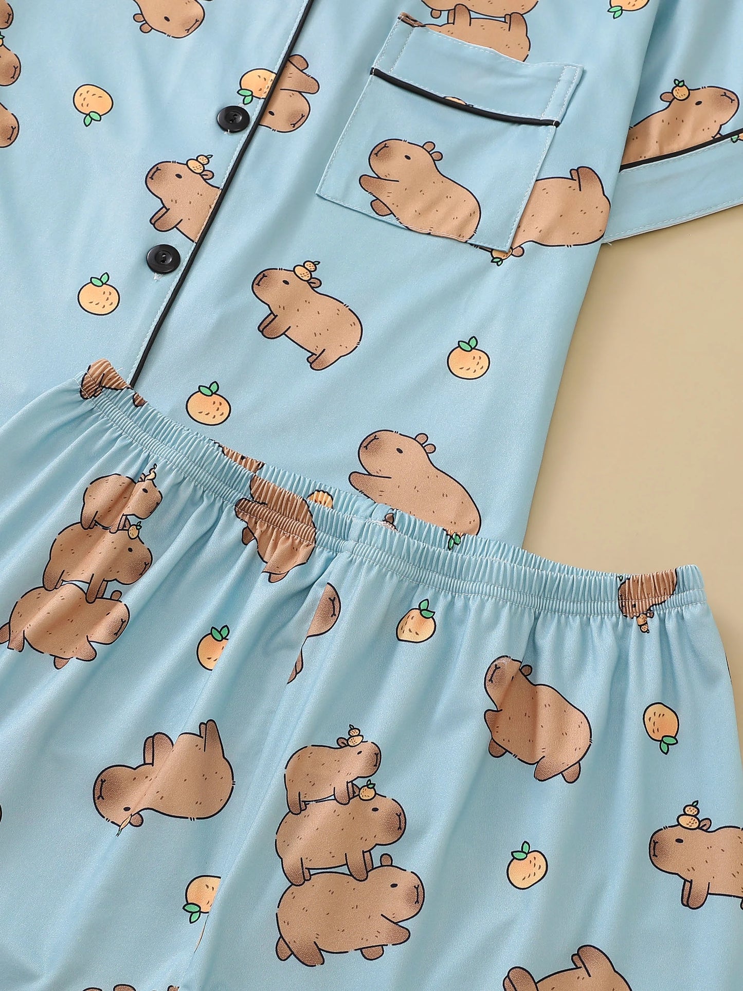Women’s 2-Piece Capybara Pajama Set – Cute Animal Print Short Sleeve Top & Stretch Shorts